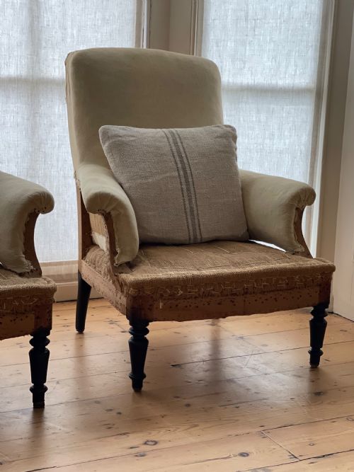 PAIR OF 19TH CENTURY FRENCH ARMCHAIRS - ADDITIONAL PHOTO 4