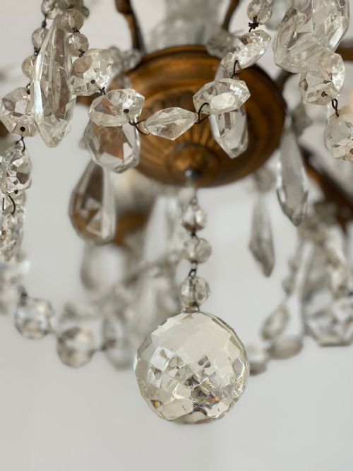 19TH CENTURY FRENCH CRYSTAL CHANDELIER REWIRED - ADDITIONAL PHOTO 1