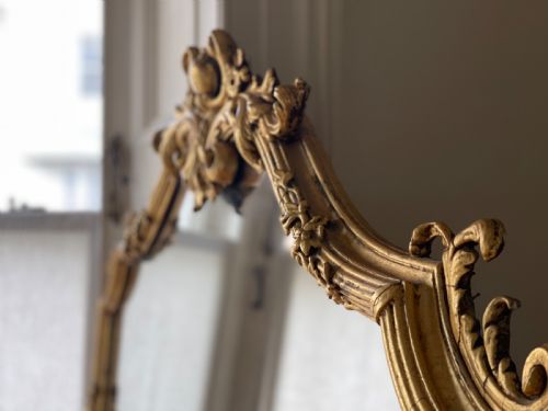 LARGE ANTIQUE FRENCH GILT MIRROR - ADDITIONAL PHOTO 2