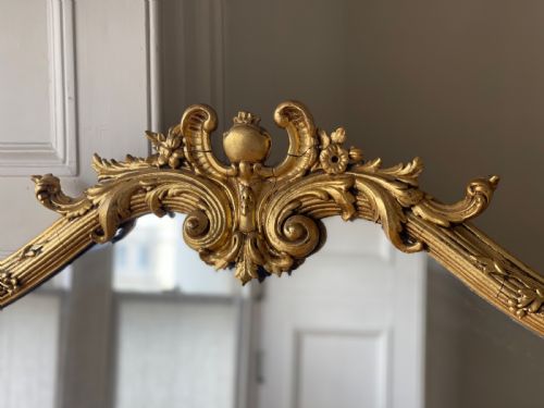 LARGE ANTIQUE FRENCH GILT MIRROR - ADDITIONAL PHOTO 3