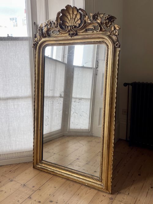 LARGE 19TH CENTURY FRENCH GILT LEANER MIRROR MERCURY GLASS - ADDITIONAL PHOTO 4