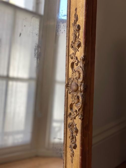LARGE ANTIQUE FRENCH GILT LEANER MIRROR - ADDITIONAL PHOTO 6
