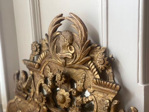 ANTIQUE FRENCH GILT 18TH CENTURY MIRROR CREST - ADDITIONAL PHOTO 7