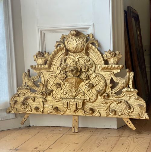 18TH CENTURY FRENCH GILT MIRROR CREST - ADDITIONAL PHOTO 2