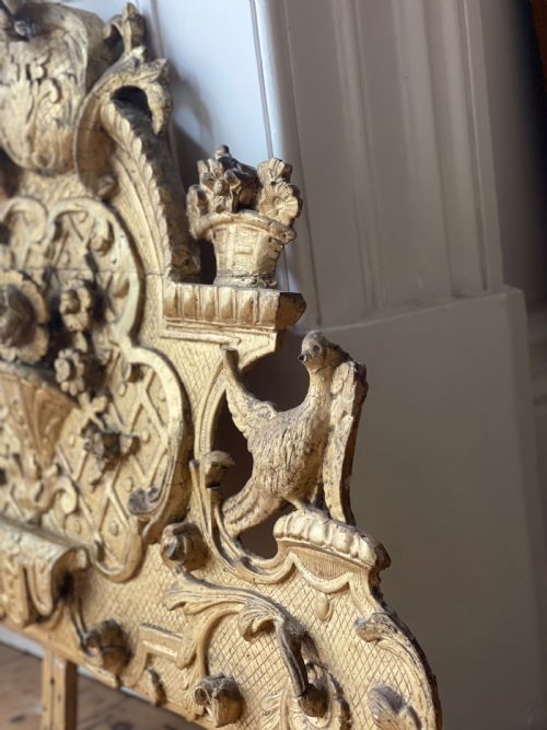 18TH CENTURY FRENCH GILT MIRROR CREST - ADDITIONAL PHOTO 3