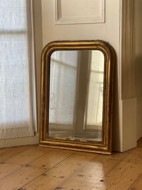 ANTIQUE FRENCH GILT LOUIS PHILIPPE MIRROR MERCURY GLASS - ADDITIONAL PHOTO 2