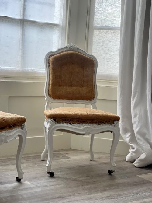 PAIR OF ANTIQUE FRENCH CHAIRS - ADDITIONAL PHOTO 4