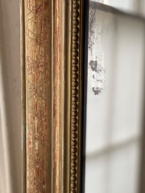 19TH CENTURY FRENCH GILT LOUIS PHILIPPE MIRROR MERCURY GLASS - ADDITIONAL PHOTO 1