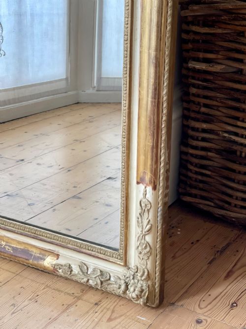 19TH CENTURY FRENCH LOUIS XV GILT AND GESSO MIRROR MERCURY GLASS - ADDITIONAL PHOTO 6