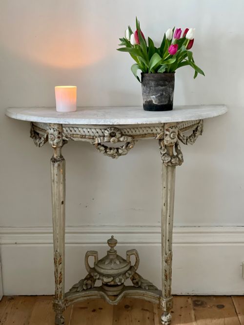 LATE 18TH CENTURY FRENCH CONSOLE WITH MARBLE TOP - ADDITIONAL PHOTO 4