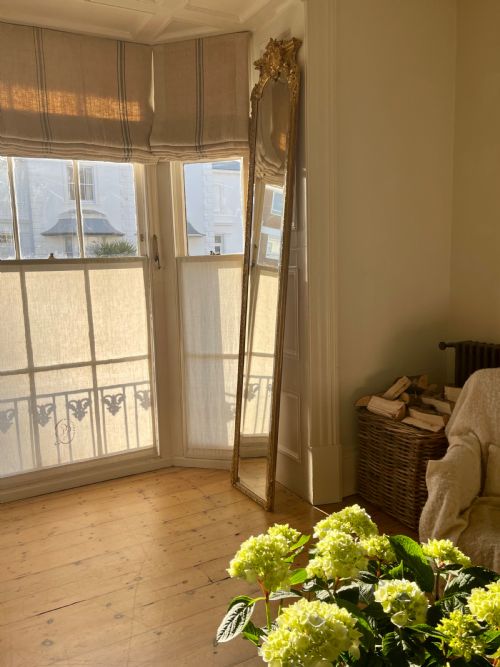 TALL 19TH CENTURY FRENCH GILT MIRROR - ADDITIONAL PHOTO 4