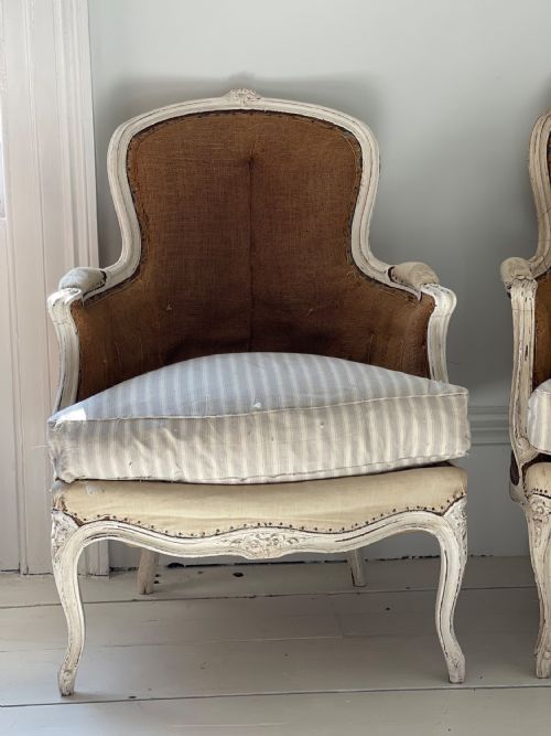 PAIR OF ANTIQUE FRENCH ARMCHAIRS - ADDITIONAL PHOTO 4