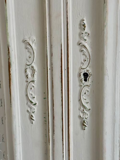 ANTIQUE FRENCH ARMOIRE WARDROBE - ADDITIONAL PHOTO 7