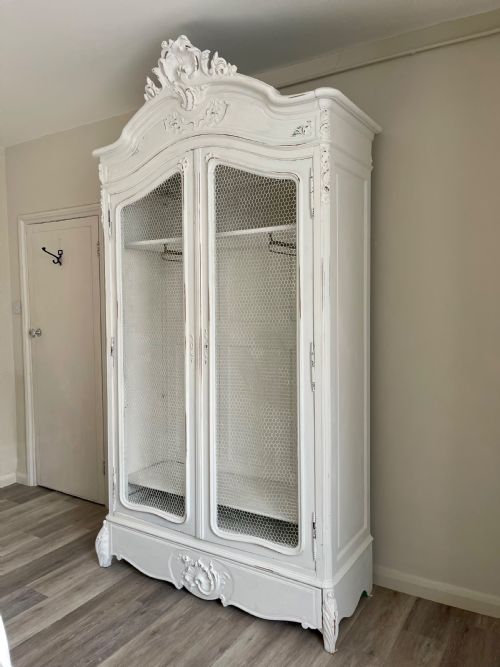 ANTIQUE FRENCH ARMOIRE WARDROBE - ADDITIONAL PHOTO 10
