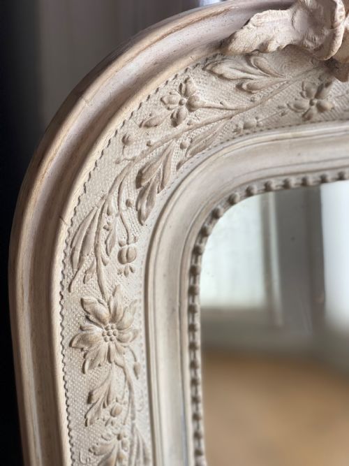 19TH CENTURY FRENCH LOUIS XV BARE GESSO MIRROR - ADDITIONAL PHOTO 2