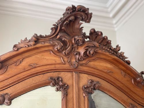 ANTIQUE FRENCH DOUBLE ARMOIRE WARDROBE WITH HANGING RAILS - ADDITIONAL PHOTO 11