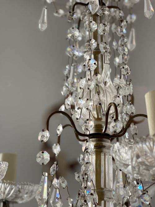 ANTIQUE FRENCH CRYSTAL CHANDELIER REWIRED - ADDITIONAL PHOTO 3