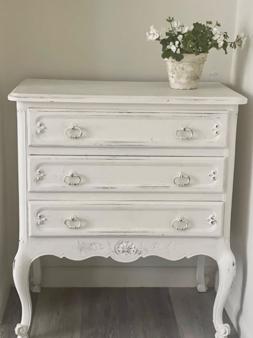 ANTIQUE FRENCH PAINTED CHEST OF DRAWERS - ADDITIONAL PHOTO 6