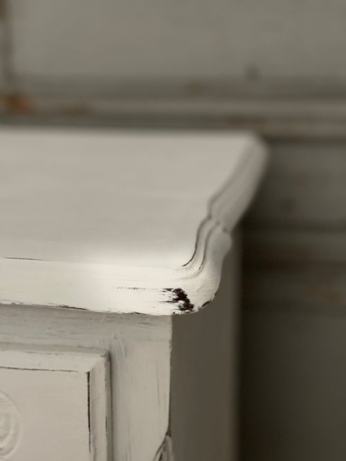 ANTIQUE FRENCH PAINTED CHEST OF DRAWERS - ADDITIONAL PHOTO 10