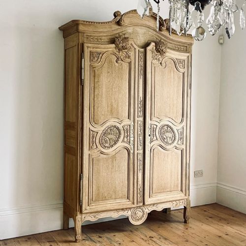 ANTIQUE FRENCH OAK ARMOIRE WITH HANGING RAIL - ADDITIONAL PHOTO 9