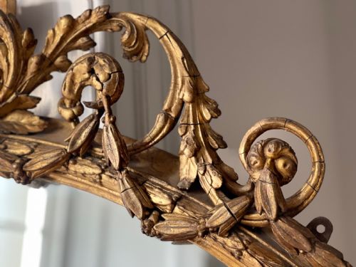 LARGE ANTIQUE ENGLISH GILT OVAL MIRROR - ADDITIONAL PHOTO 3