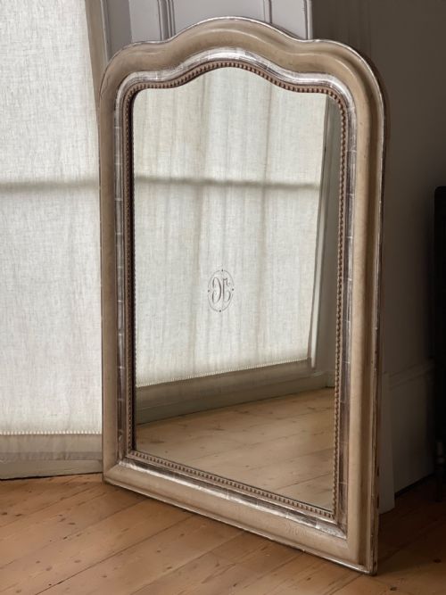 ANTIQUE FRENCH SILVER GILT AND BARE GESSO MIRROR - ADDITIONAL PHOTO 5