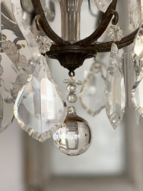 LARGE ANTIQUE FRENCH CRYSTAL CHANDELIER REWIRED - ADDITIONAL PHOTO 12