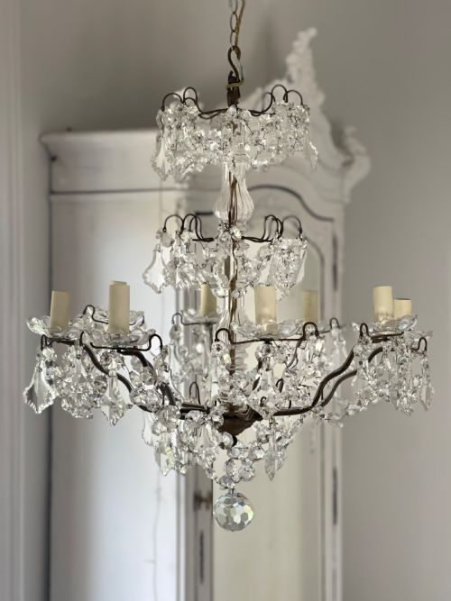 ANTIQUE FRENCH CRYSTAL CHANDELIER REWIRED - ADDITIONAL PHOTO 9