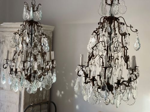 PAIR OF LARGE FRENCH CHANDELIERS - ADDITIONAL PHOTO 2