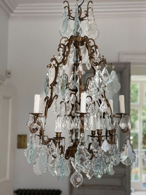 PAIR OF LARGE FRENCH CHANDELIERS - ADDITIONAL PHOTO 6