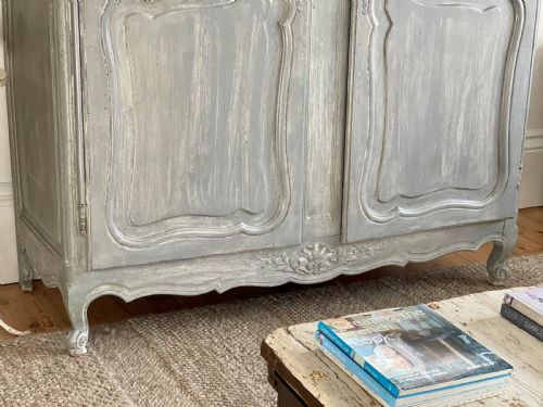 ANTIQUE FRENCH PROVENCAL ARMOIRE WARDROBE WITH HANGING RAIL - ADDITIONAL PHOTO 3