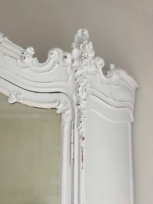 ANTIQUE FRENCH PAINTED LOUIS XV ARMOIRE WARDROBE WITH HANGING RAILS - ADDITIONAL PHOTO 5