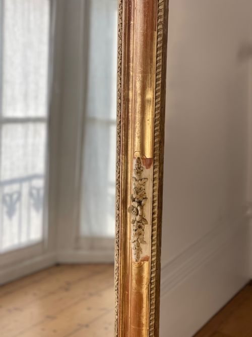 LARGE ANTIQUE FRENCH GILT AND BARE GESSO LOUIS PHILIPPE MIRROR MERCURY GLASS - ADDITIONAL PHOTO 3