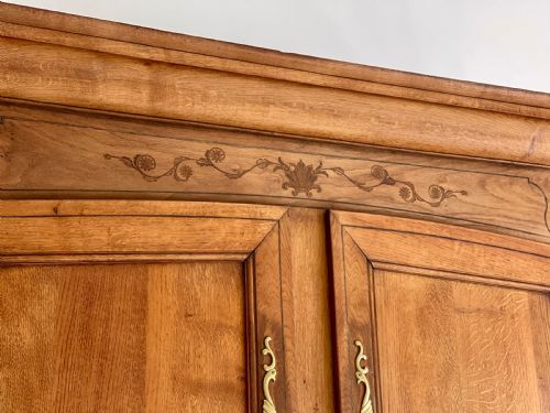 ANTIQUE FRENCH OAK WEDDING ARMOIRE WARDROBE HANGING RAIL - ADDITIONAL PHOTO 1