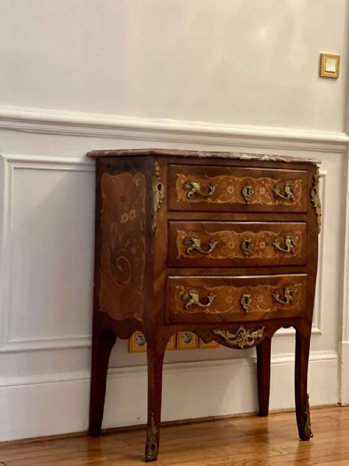 ANTIQUE FRENCH COMMODECHEST OF DRAWERS WITH MARBLE TOP - ADDITIONAL PHOTO 5