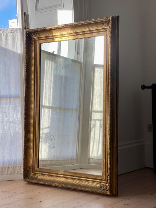 LARGE ANTIQUE FRENCH GILT MIRROR - ADDITIONAL PHOTO 3