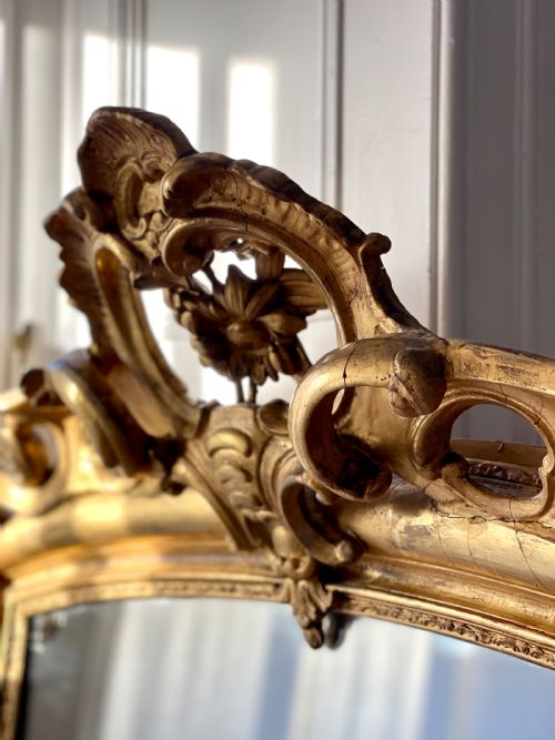 LARGE ANTIQUE FRENCH GILT MIRROR - ADDITIONAL PHOTO 6