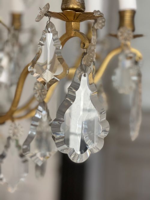 LARGE ANTIQUE FRENCH CRYSTAL CHANDELIER - ADDITIONAL PHOTO 1