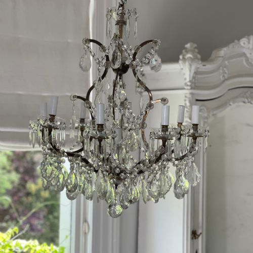LARGE ANTIQUE FRENCH CRYSTAL CHANDELIER - ADDITIONAL PHOTO 1