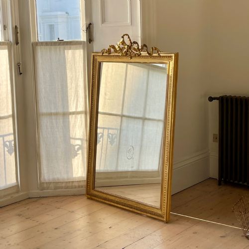 ANTIQUE FRENCH GILT LOUIS XVI RIBBON MIRROR - ADDITIONAL PHOTO 5
