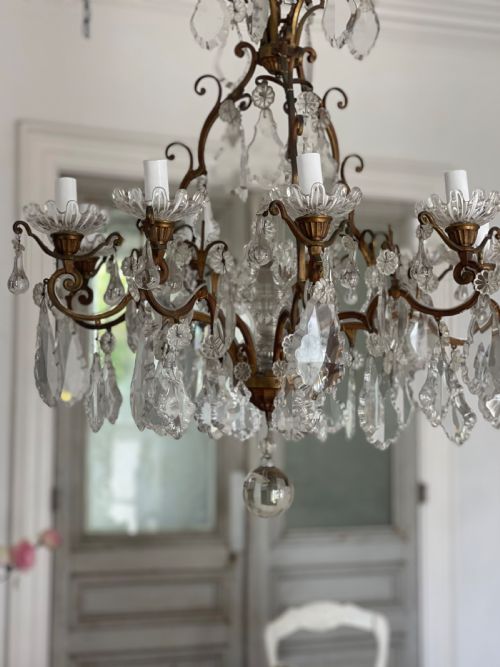 large antique french crystal 8 arm chandelier - CATEGORY: ANTIQUE LIGHTING - DATED 1900