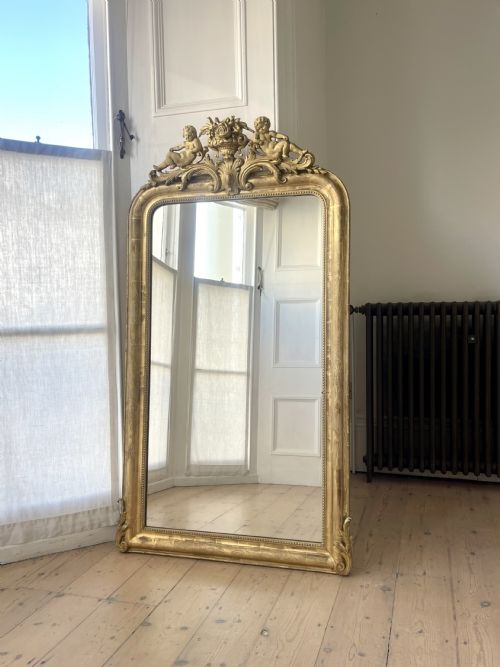 19th century french gilt cherubs mirror - CATEGORY: ANTIQUE MIRRORS - DATED 19TH CENTURY