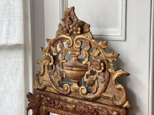 18TH CENTURY FRENCH GILT MARRIAGE MIRROR - ADDITIONAL PHOTO 4