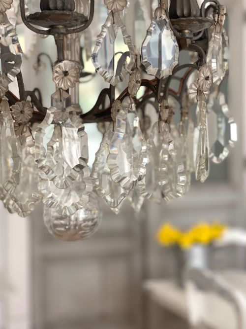 LARGE ANTIQUE FRENCH CRYSTAL CHANDELIER - ADDITIONAL PHOTO 5