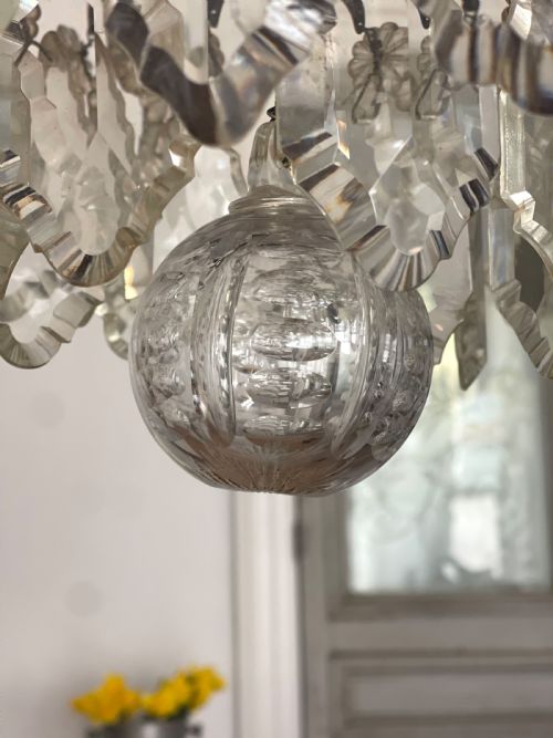 LARGE ANTIQUE FRENCH CRYSTAL CHANDELIER - ADDITIONAL PHOTO 7