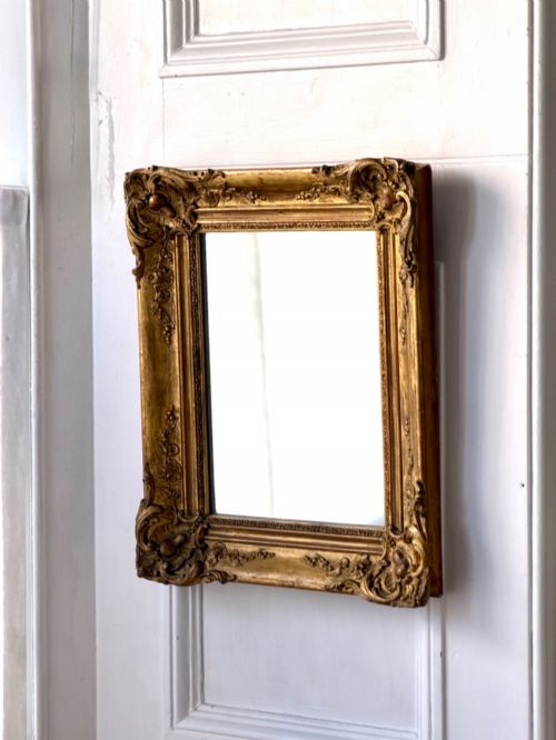 antique french gilt rectangular mirror - CATEGORY: ANTIQUE MIRRORS - DATED 19TH CENTURY