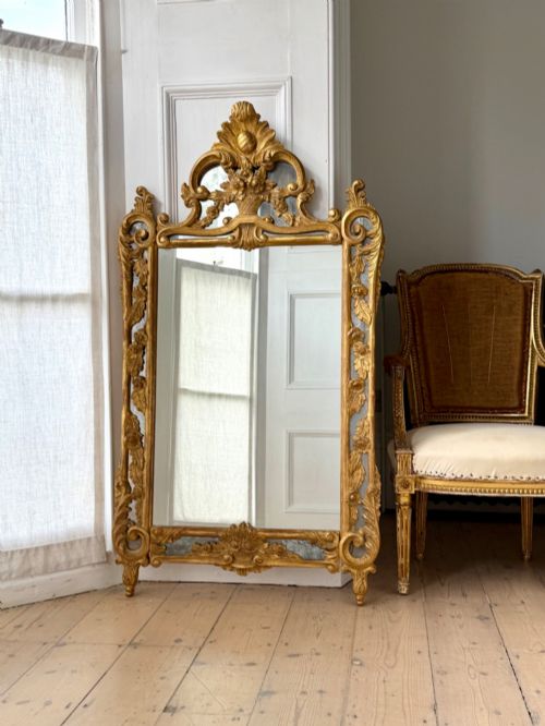 19th century french giltwood mirror - CATEGORY: ANTIQUE MIRRORS - DATED 19TH CENTURY