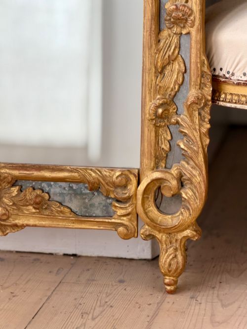 19TH CENTURY FRENCH GILTWOOD MIRROR - ADDITIONAL PHOTO 4