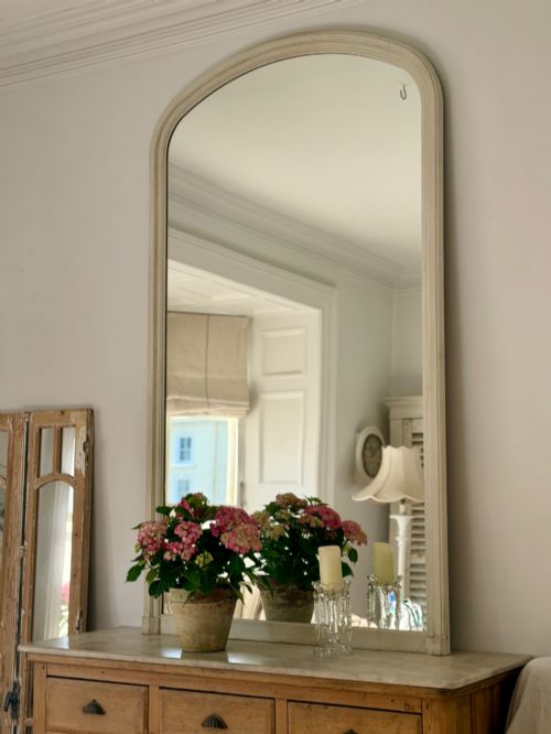 LARGE ANTIQUE FRENCH PAINTED ARCH MIRROR - ADDITIONAL PHOTO 1