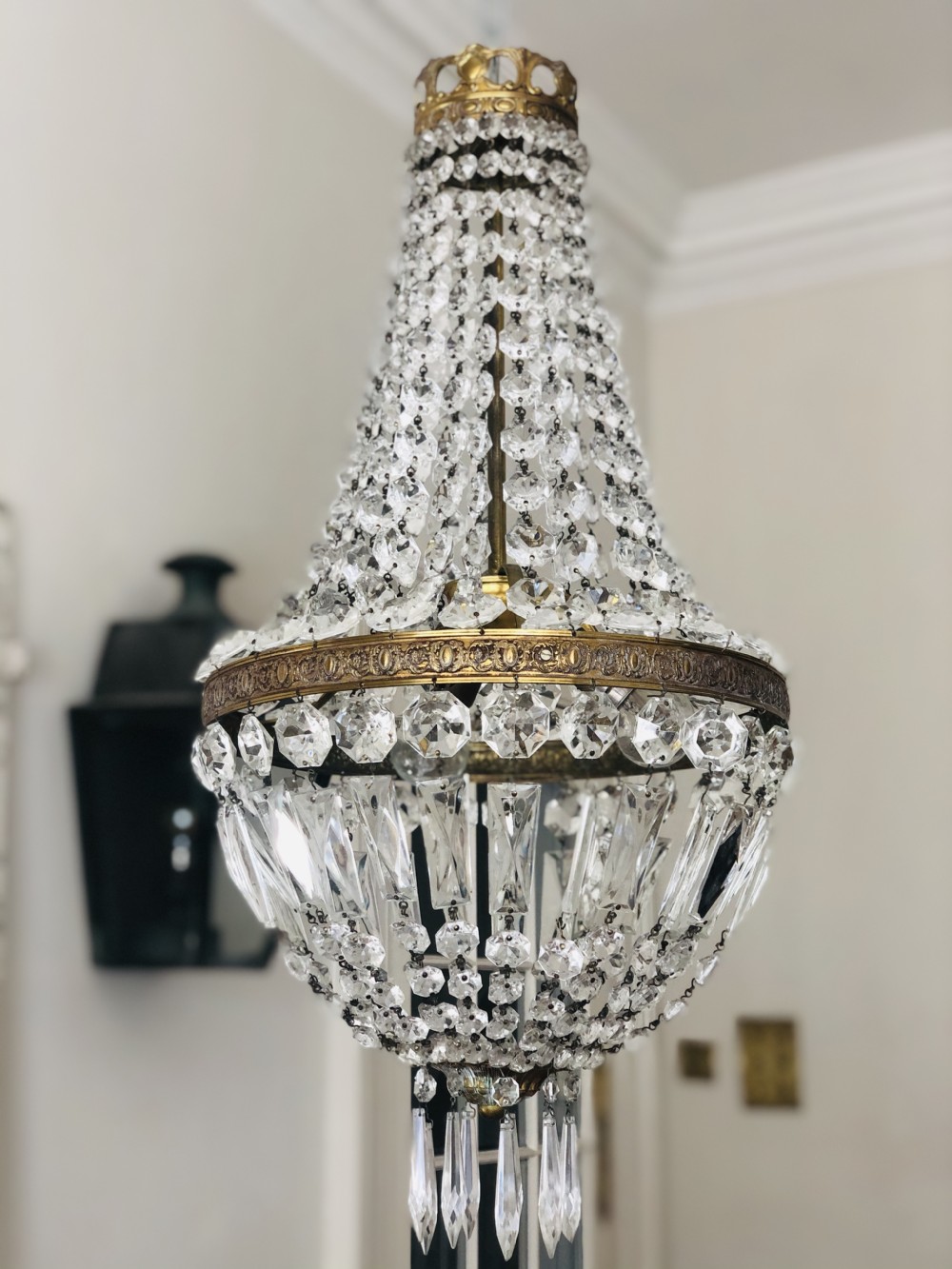 Large antique French crystal bag balloon chandelier c1910